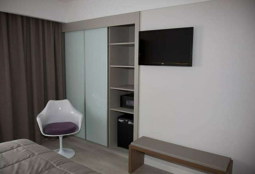 חדר סטנדרט, Gelmirez