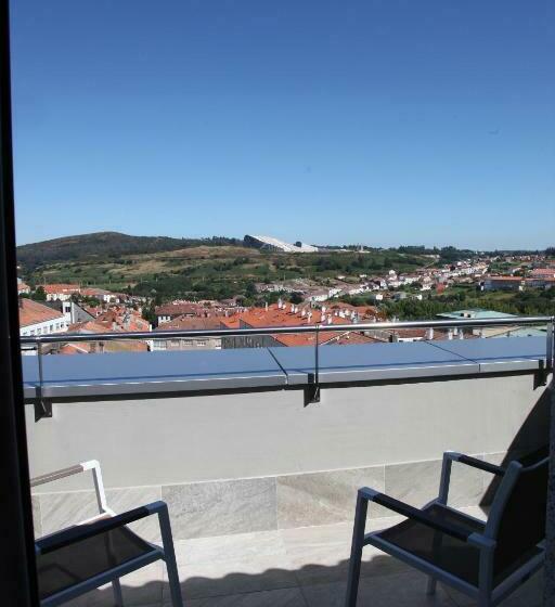 חדר סטנדרט עם טרסה, Gelmirez