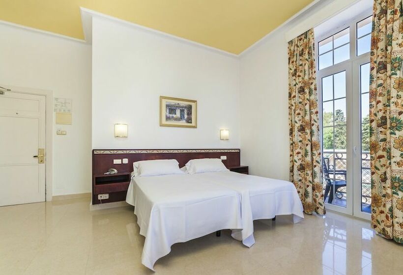 スタンダードルーム, Globales Reina Cristina