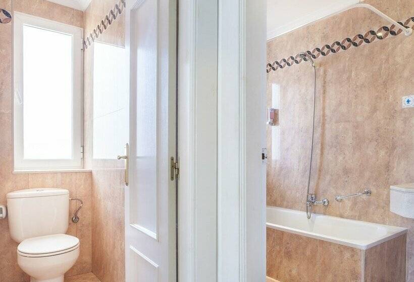 Quarto Triplo Standart, Globales Reina Cristina