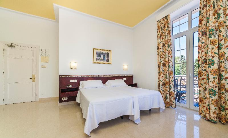 スタンダードルーム, Globales Reina Cristina