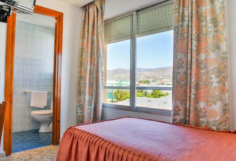 스탠다드 싱글 룸, Iberico