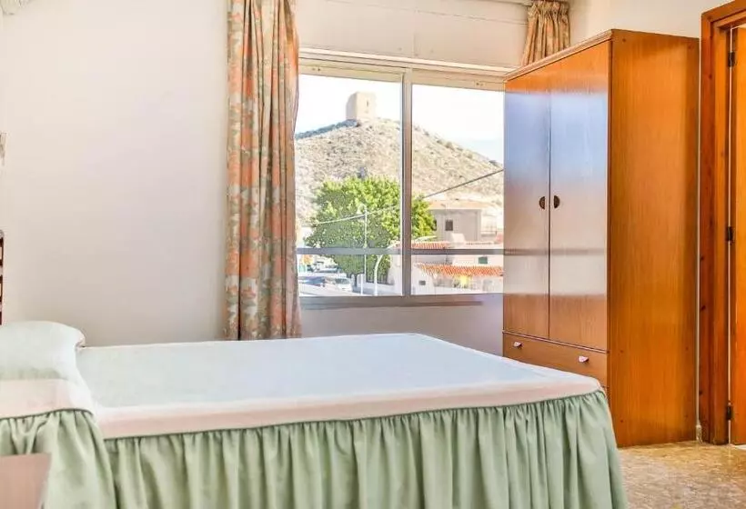 Chambre Standard Individuelle, Iberico