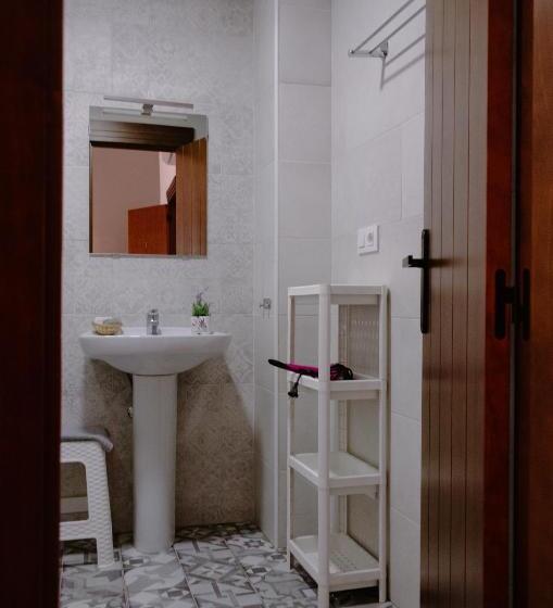 غرفة كومفورت ثلاثية, La Posada De Alájar
