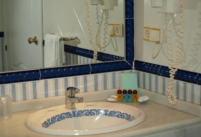 غرفة قياسية فردية, Las Yucas