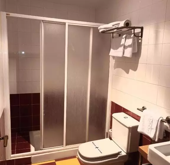 Quarto Economy, Las Yucas