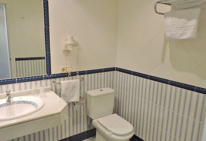 غرفة قياسية فردية, Las Yucas