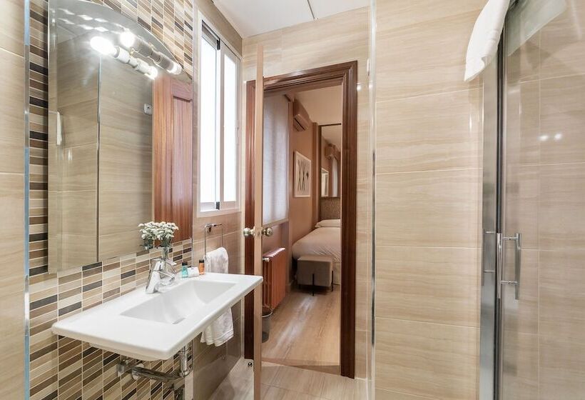 اتاق استاندارد یک نفره, U Sense Granada Centro