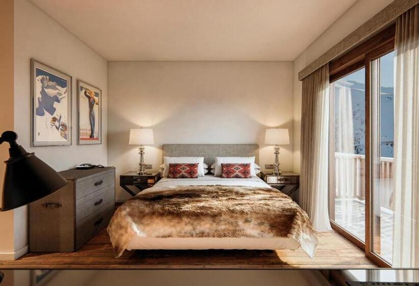 キングサイズベッドのデラックスルーム, Maribel