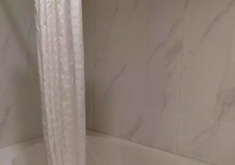 Deluxe Kamer, Maribel