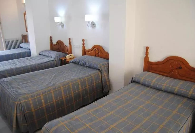 Habitació Quàdruple Estàndard, Mirasol