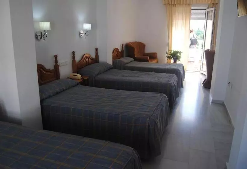 Habitació Quàdruple Estàndard, Mirasol