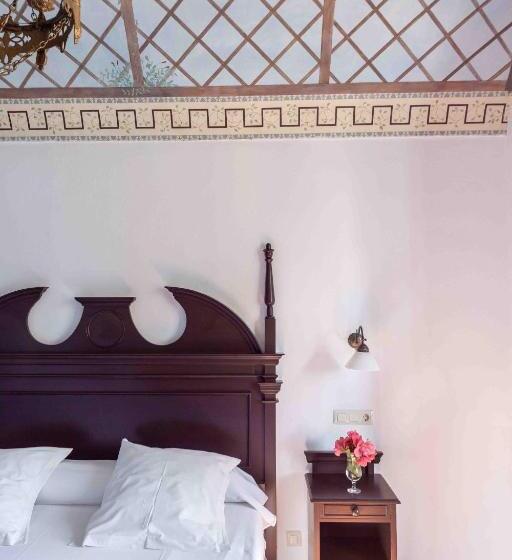 Полулюкс, Monasterio De San Francisco