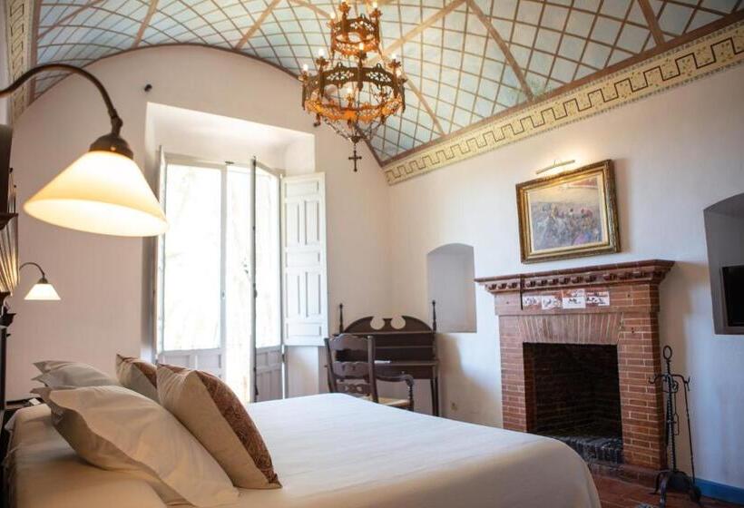 Полулюкс, Monasterio De San Francisco