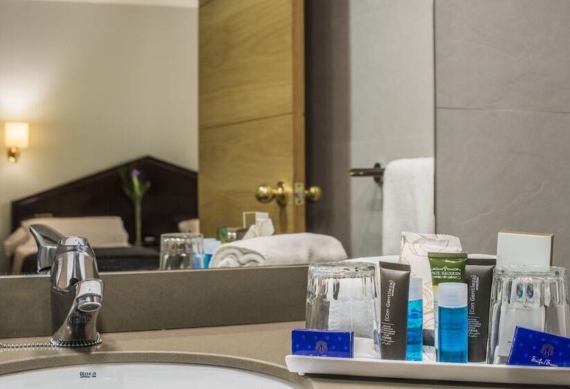 标准间, Porcel Navas