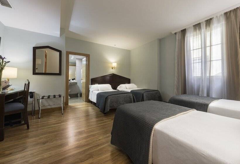 家庭间, Porcel Navas