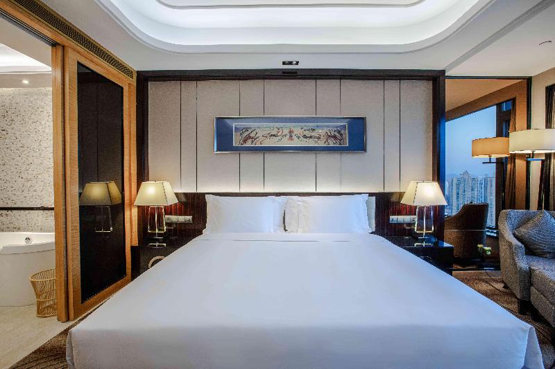 家庭间, Porcel Navas