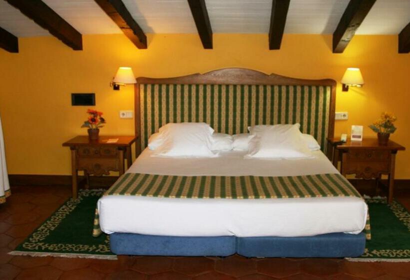 수피리어 룸, Palacio Obispo