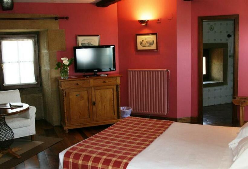 חדר סופריור, Palacio Obispo