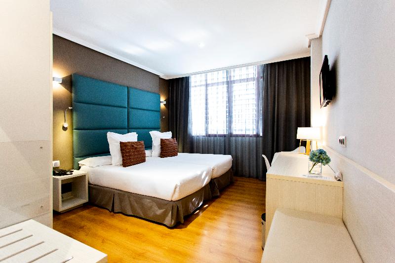 غرفة قياسية, Pax Guadalajara