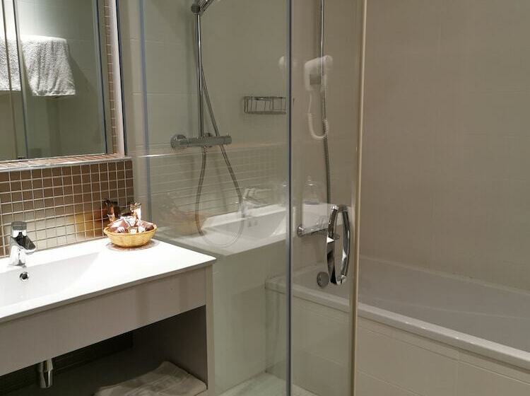 高级大房间, Petit Palau  Adults Only