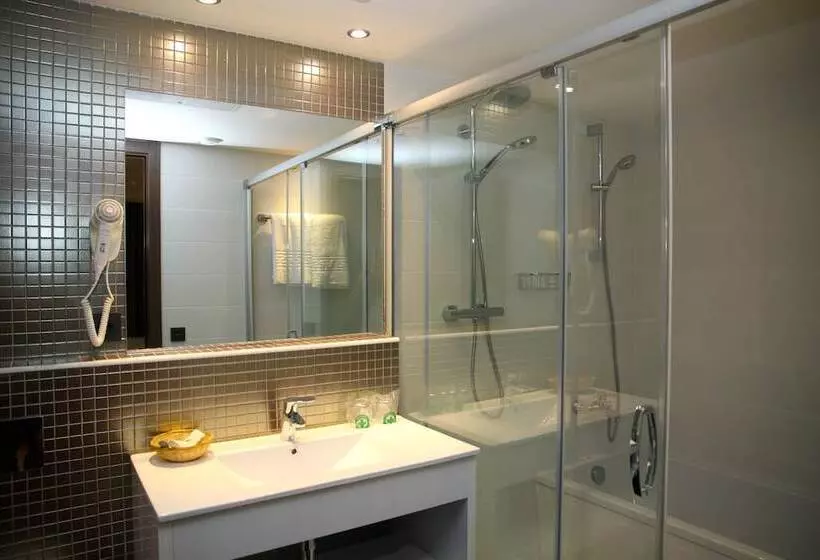 اتاق سوپریور, Petit Palau Adults Only
