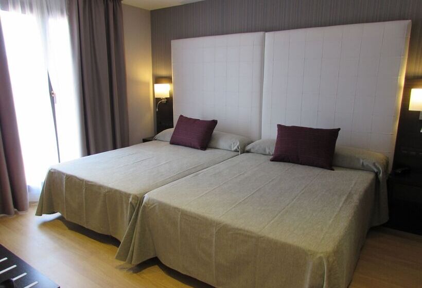 高级大房间, Petit Palau  Adults Only