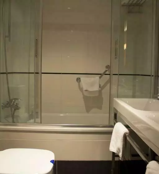 Chambre Standard, Princesa Ana