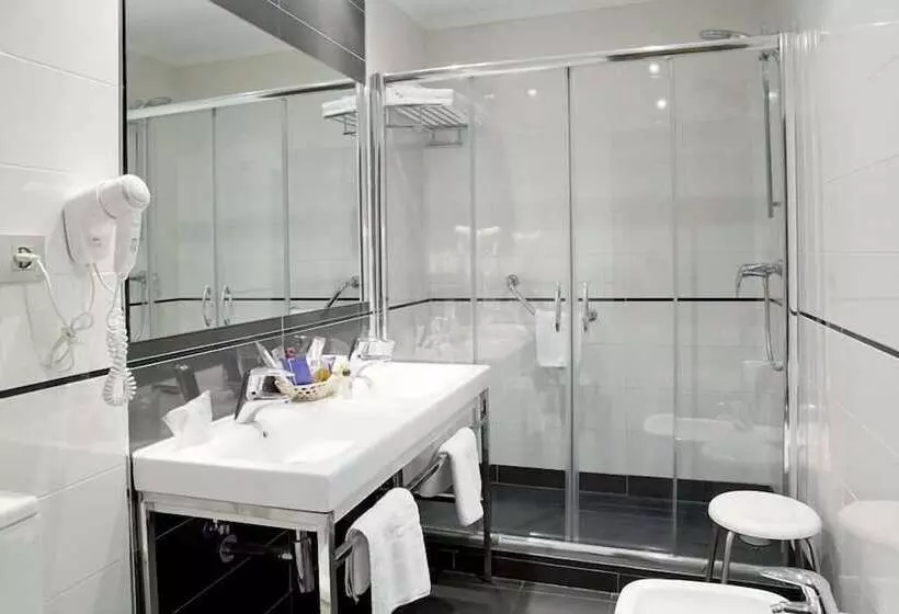 Chambre Standard, Princesa Ana