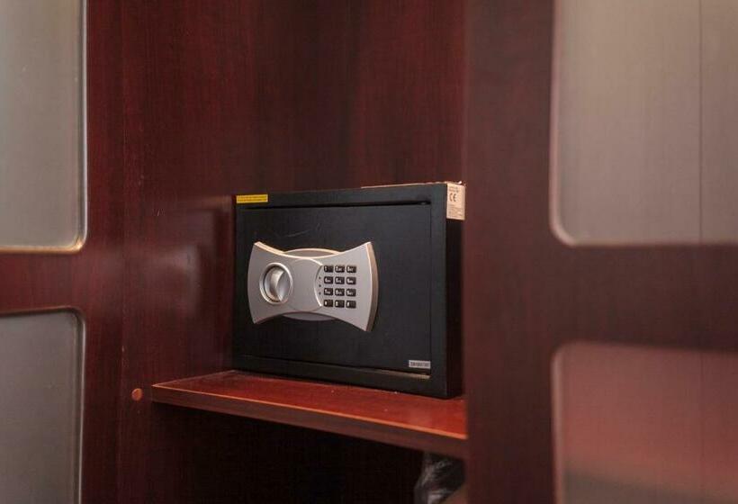 Номер Стандарт, Salymar