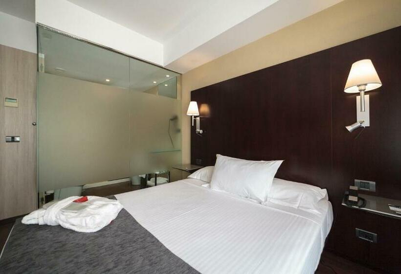 Номер Стандарт, Salymar