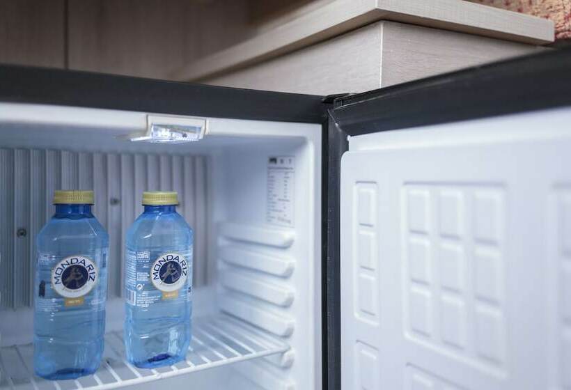 Номер Стандарт Трехместный, Salymar