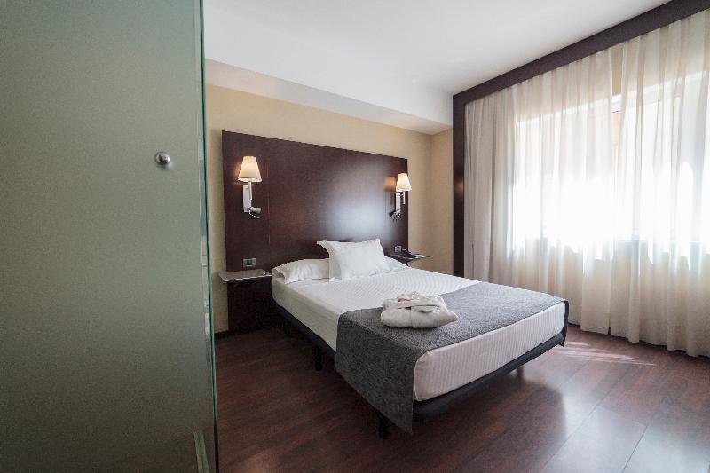 Номер Стандарт, Salymar