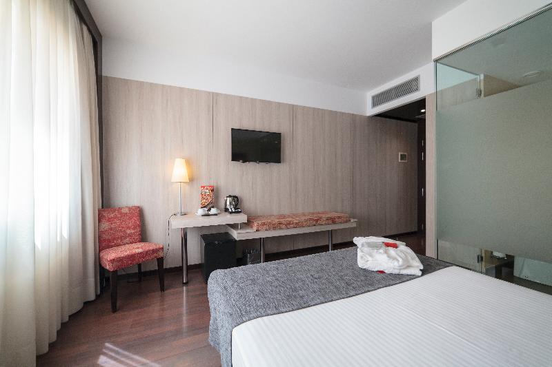 Номер Стандарт, Salymar