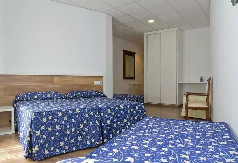 スタンダード４人部屋, Xauen