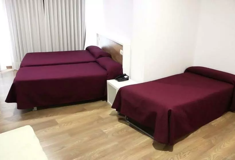 スタンダード４人部屋, Xauen