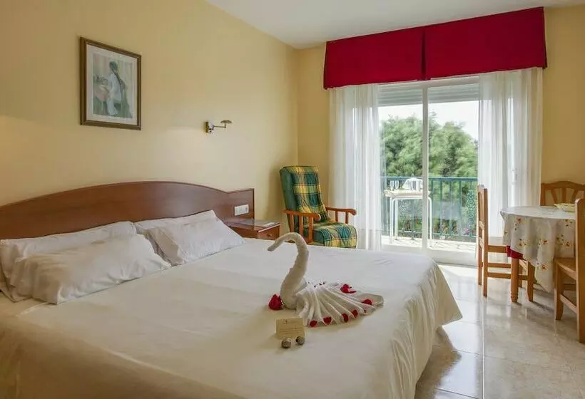 Huoneisto 1 Makuuhuone, & Apartamentos Cons Da Garda