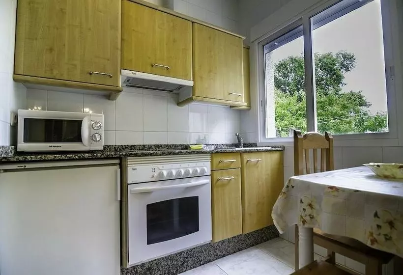 Huoneisto 1 Makuuhuone, & Apartamentos Cons Da Garda