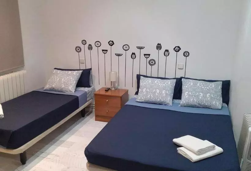 Habitación Estándar con Balcón, Arta