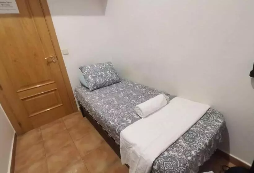 Habitación Economy Individual, Arta