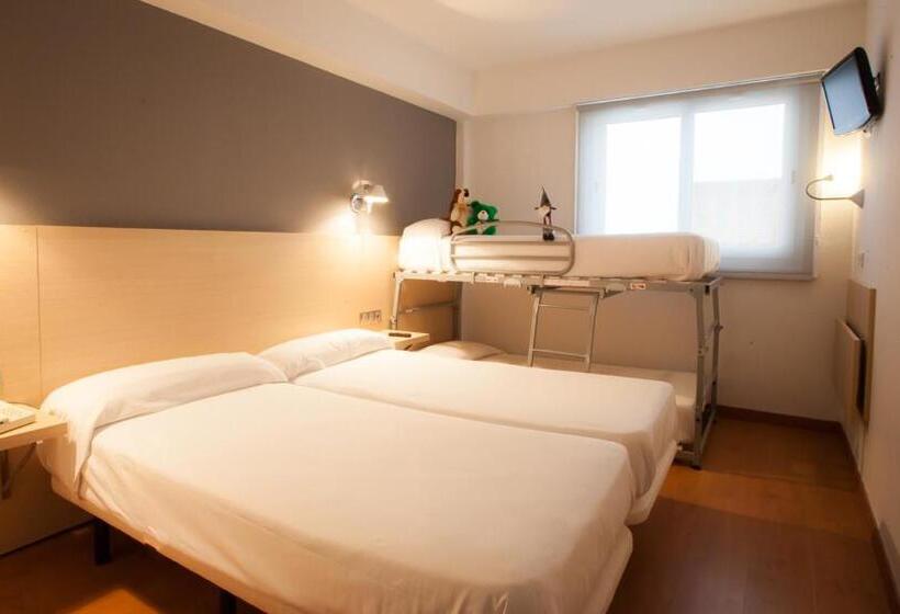 Номер Стандарт Трехместный, Burlada