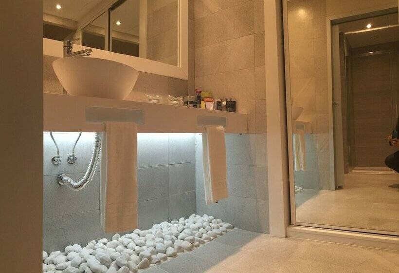 سوییت جونیور, Chamartín The One