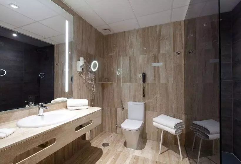 اتاق استاندارد, Europa