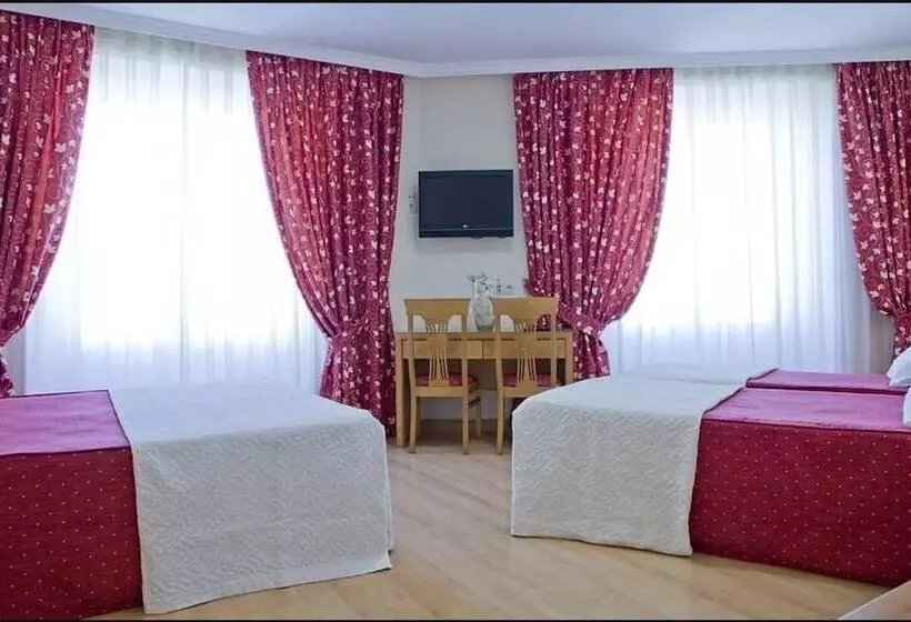 اتاق استاندارد چهار تخته, Europa