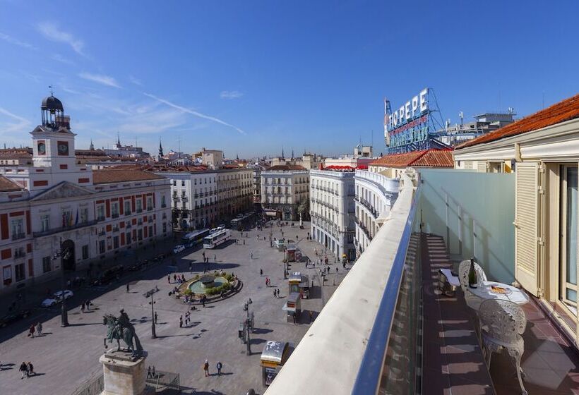 プレミアムトリプルルーム, Europa