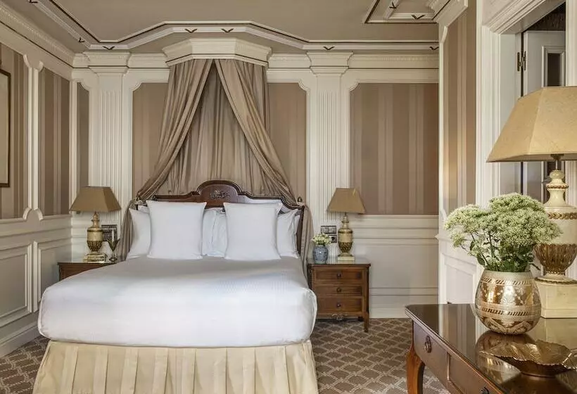 اتاق پرمیوم, Fenix Gran Meliá   The Leading Hotels Of The World