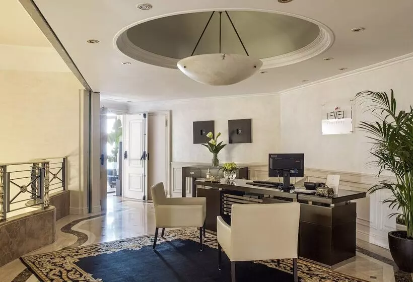 سوییت, Fenix Gran Meliá   The Leading Hotels Of The World
