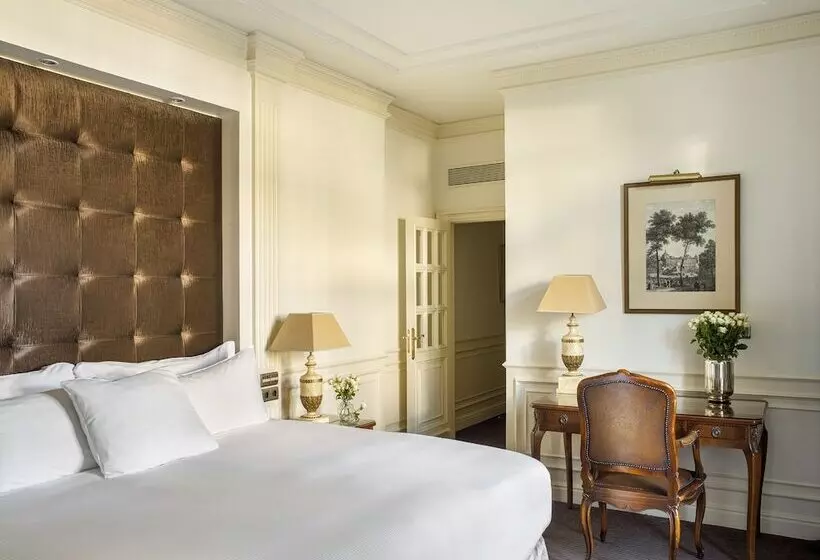 اتاق پرمیوم, Fenix Gran Meliá   The Leading Hotels Of The World