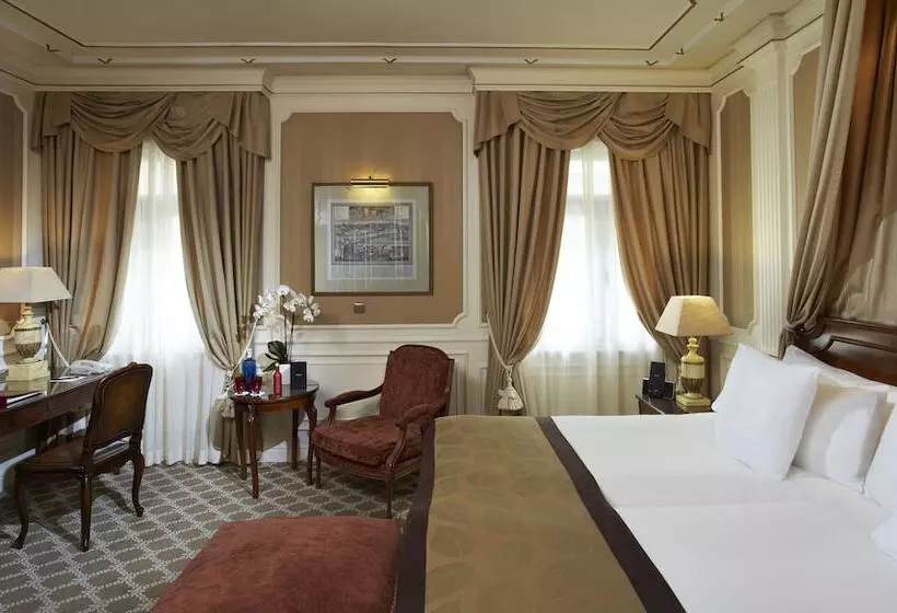 اتاق استاندارد, Fenix Gran Meliá   The Leading Hotels Of The World