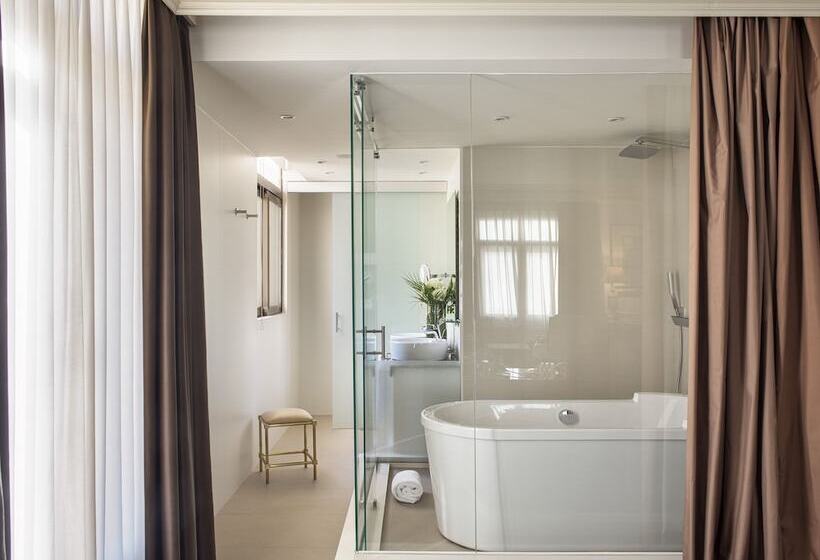 سوئیت پنت هاوس, Fenix Gran Meliá The Leading Hotels Of The World